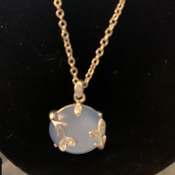 Necklace Earrings Ring Set - Picture 4 of 5